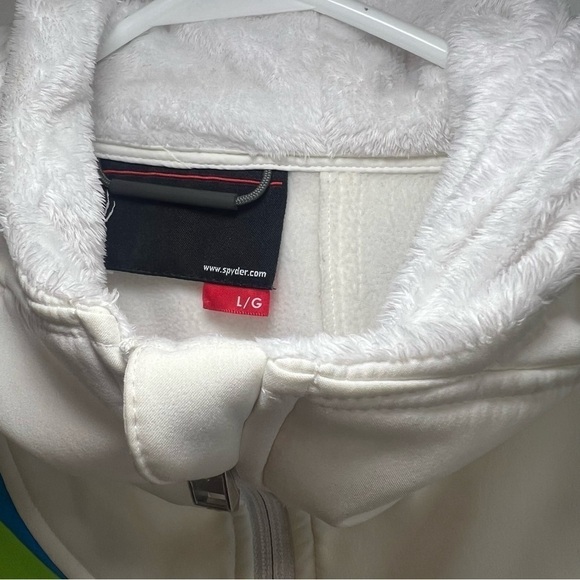 Hooded Spyder Jacket - Picture 4 of 9